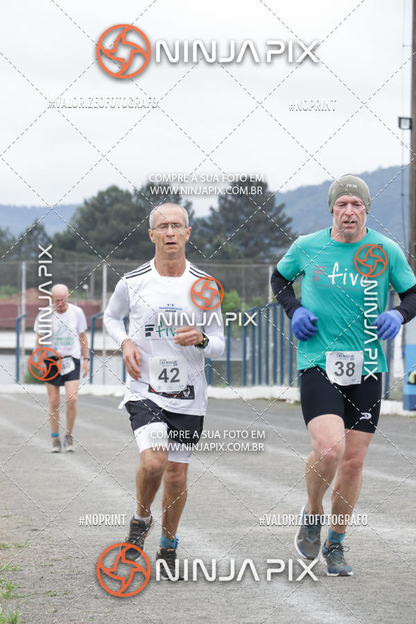 Buy your photos of the eventUltra Maratona 12hs on Fotop