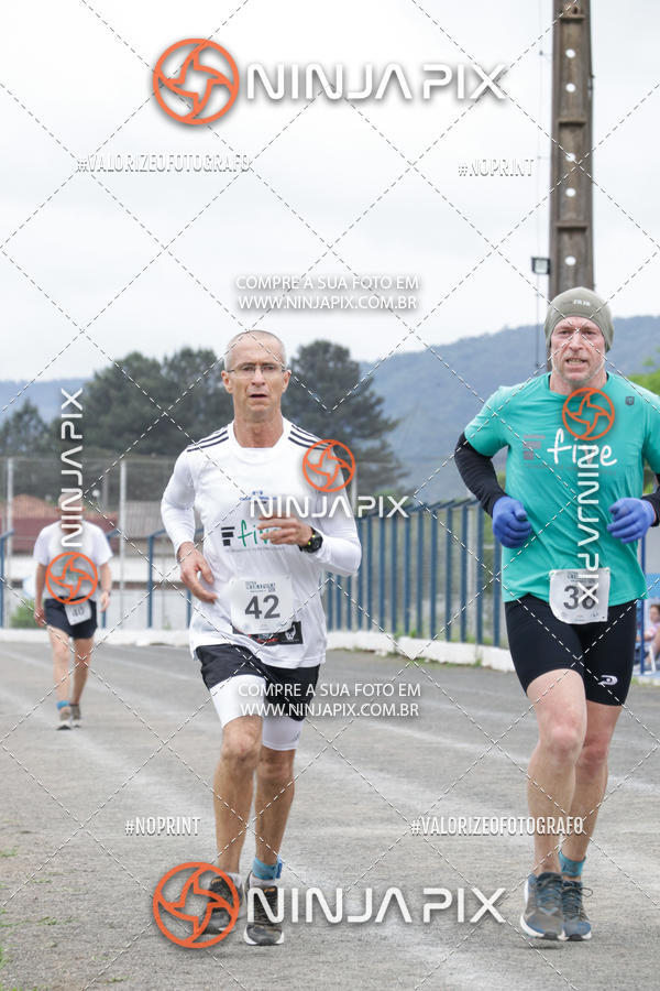 Buy your photos of the eventUltra Maratona 12hs on Fotop