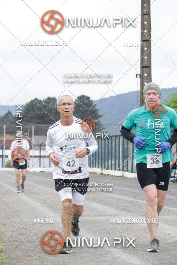 Buy your photos of the eventUltra Maratona 12hs on Fotop