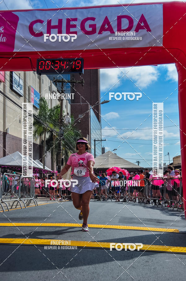 Buy your photos of the eventOutubro Rosa ALICC - 2 Corrida e Caminhada 2019 on Fotop