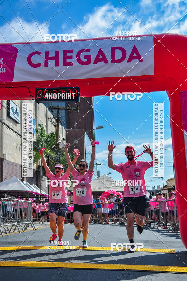 Buy your photos of the eventOutubro Rosa ALICC - 2 Corrida e Caminhada 2019 on Fotop