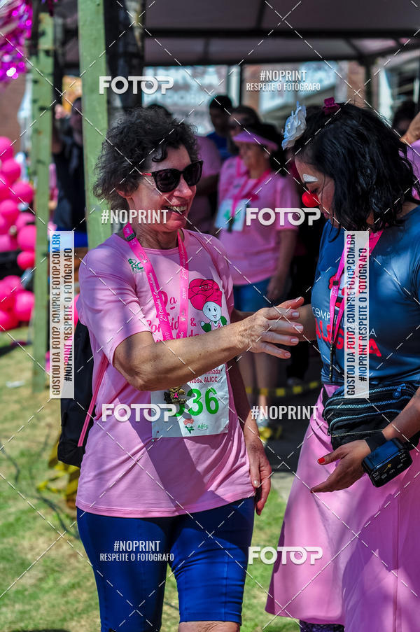 Buy your photos of the eventOutubro Rosa ALICC - 2 Corrida e Caminhada 2019 on Fotop