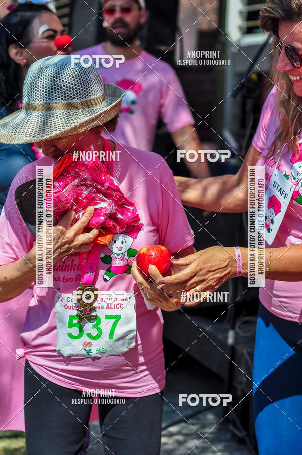 Buy your photos of the eventOutubro Rosa ALICC - 2 Corrida e Caminhada 2019 on Fotop