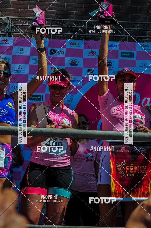 Buy your photos of the eventOutubro Rosa ALICC - 2 Corrida e Caminhada 2019 on Fotop