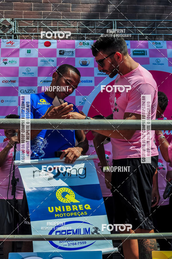 Buy your photos of the eventOutubro Rosa ALICC - 2 Corrida e Caminhada 2019 on Fotop