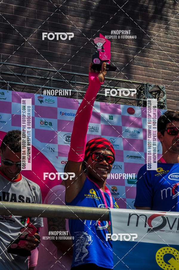 Buy your photos of the eventOutubro Rosa ALICC - 2 Corrida e Caminhada 2019 on Fotop