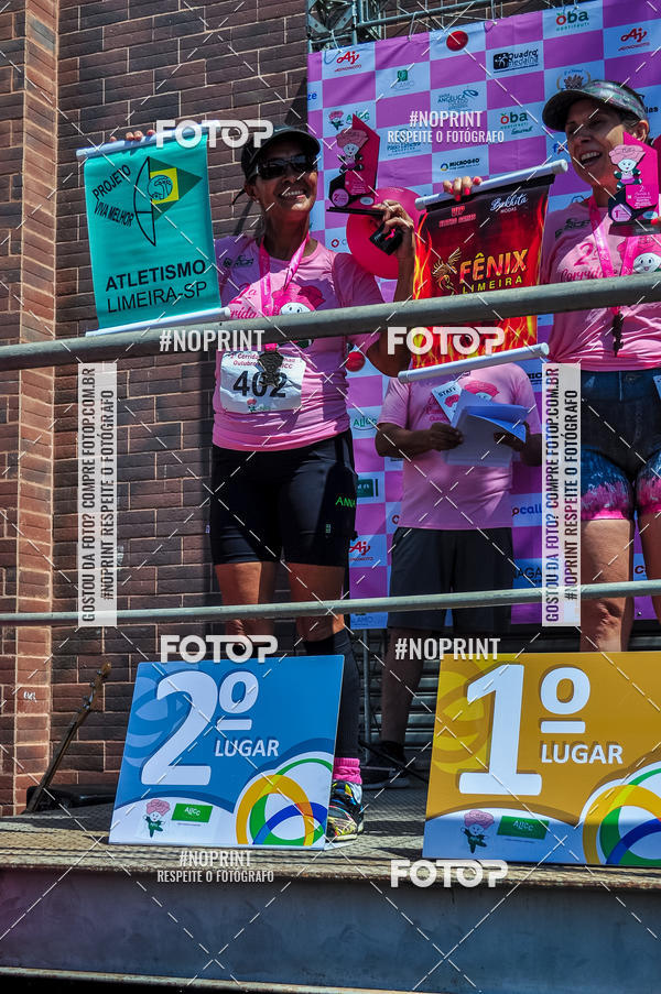 Buy your photos of the eventOutubro Rosa ALICC - 2 Corrida e Caminhada 2019 on Fotop