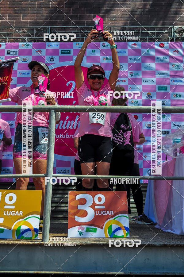 Buy your photos of the eventOutubro Rosa ALICC - 2 Corrida e Caminhada 2019 on Fotop