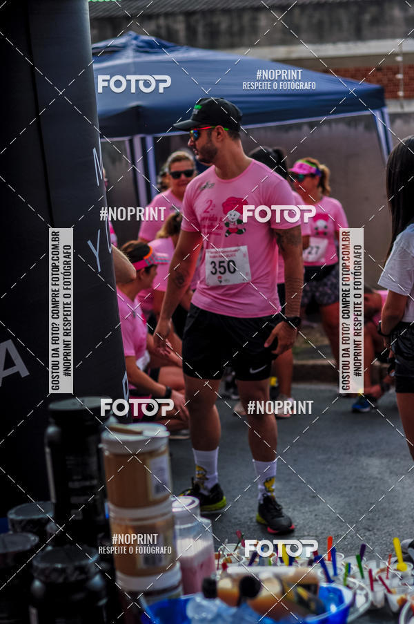 Buy your photos of the eventOutubro Rosa ALICC - 2 Corrida e Caminhada 2019 on Fotop