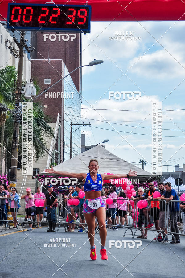 Buy your photos of the eventOutubro Rosa ALICC - 2 Corrida e Caminhada 2019 on Fotop