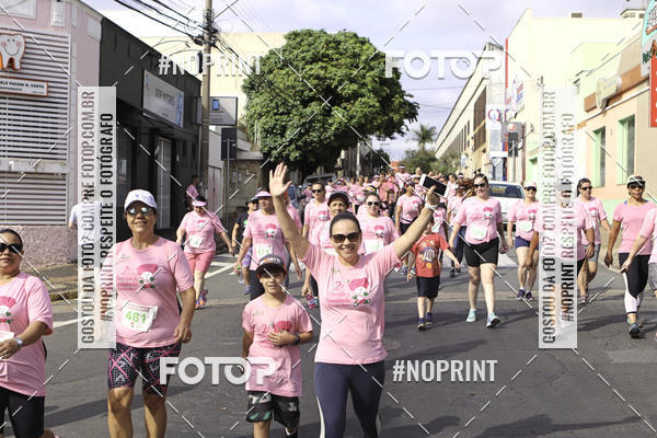 Buy your photos of the eventOutubro Rosa ALICC - 2 Corrida e Caminhada 2019 on Fotop