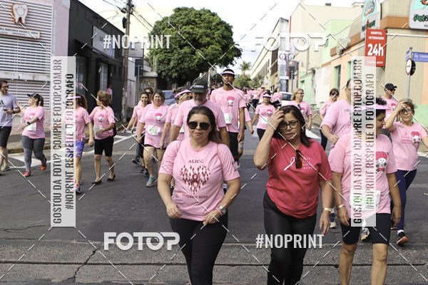 Buy your photos of the eventOutubro Rosa ALICC - 2 Corrida e Caminhada 2019 on Fotop