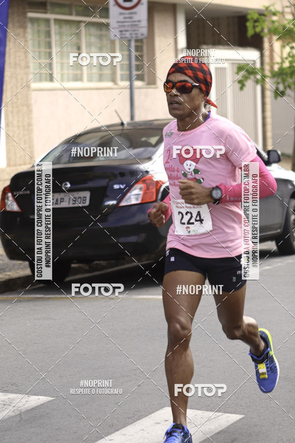 Buy your photos of the eventOutubro Rosa ALICC - 2 Corrida e Caminhada 2019 on Fotop