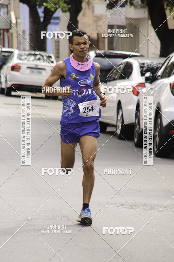 Buy your photos of the eventOutubro Rosa ALICC - 2 Corrida e Caminhada 2019 on Fotop