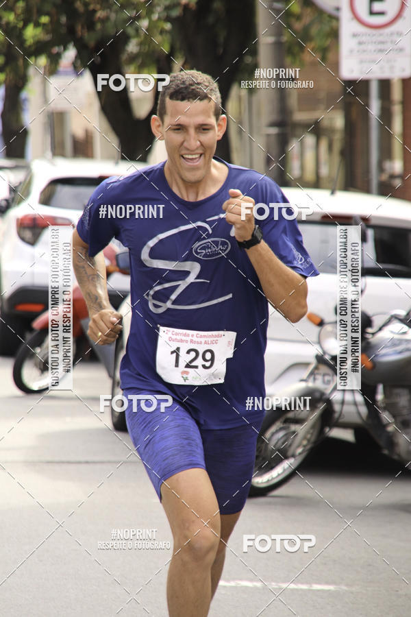 Buy your photos of the eventOutubro Rosa ALICC - 2 Corrida e Caminhada 2019 on Fotop