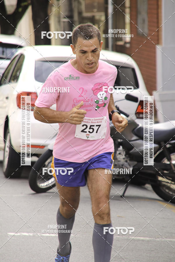 Buy your photos of the eventOutubro Rosa ALICC - 2 Corrida e Caminhada 2019 on Fotop