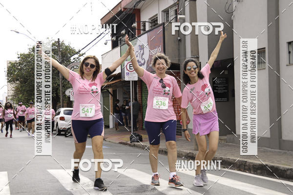 Buy your photos of the eventOutubro Rosa ALICC - 2 Corrida e Caminhada 2019 on Fotop