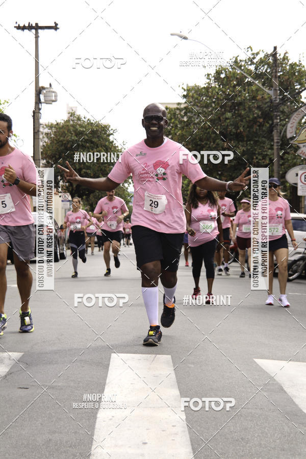Buy your photos of the eventOutubro Rosa ALICC - 2 Corrida e Caminhada 2019 on Fotop