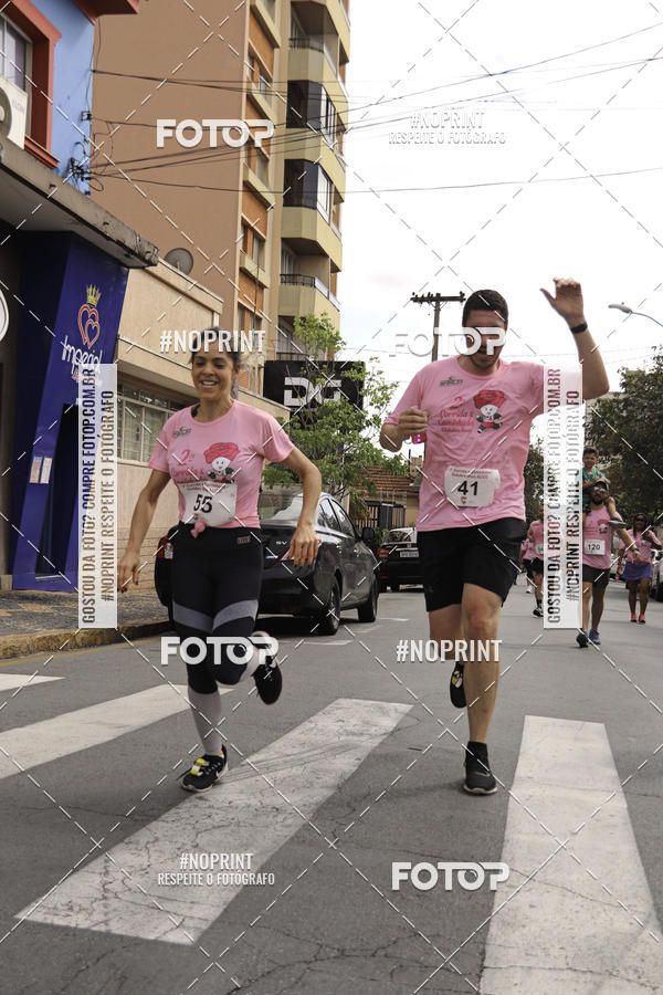 Buy your photos of the eventOutubro Rosa ALICC - 2 Corrida e Caminhada 2019 on Fotop
