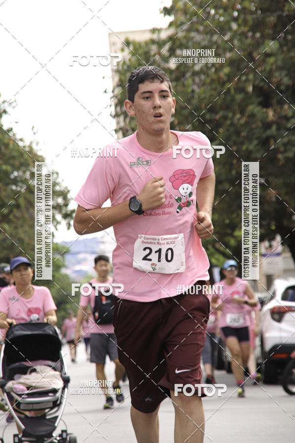 Buy your photos of the eventOutubro Rosa ALICC - 2 Corrida e Caminhada 2019 on Fotop