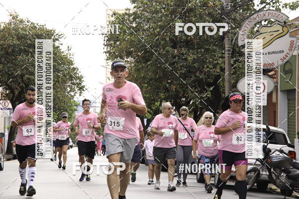 Buy your photos of the eventOutubro Rosa ALICC - 2 Corrida e Caminhada 2019 on Fotop