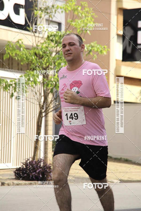 Buy your photos of the eventOutubro Rosa ALICC - 2 Corrida e Caminhada 2019 on Fotop