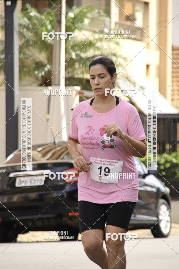 Buy your photos of the eventOutubro Rosa ALICC - 2 Corrida e Caminhada 2019 on Fotop