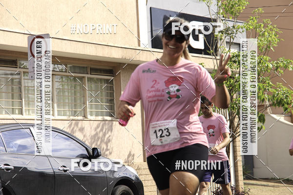 Buy your photos of the eventOutubro Rosa ALICC - 2 Corrida e Caminhada 2019 on Fotop
