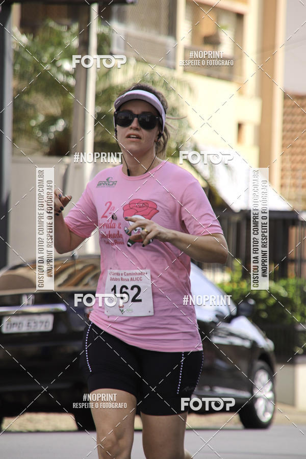 Buy your photos of the eventOutubro Rosa ALICC - 2 Corrida e Caminhada 2019 on Fotop