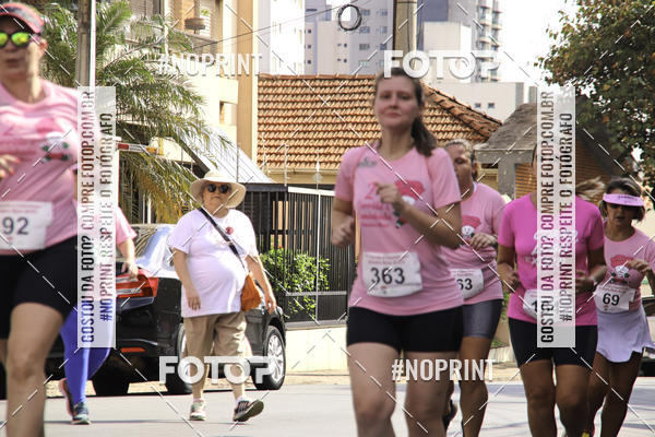 Buy your photos of the eventOutubro Rosa ALICC - 2 Corrida e Caminhada 2019 on Fotop