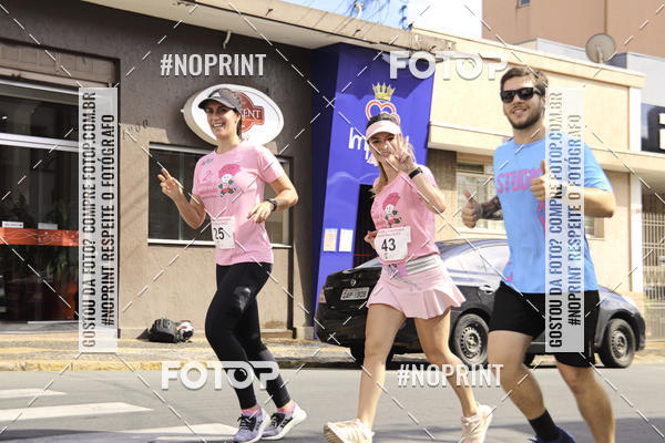 Buy your photos of the eventOutubro Rosa ALICC - 2 Corrida e Caminhada 2019 on Fotop