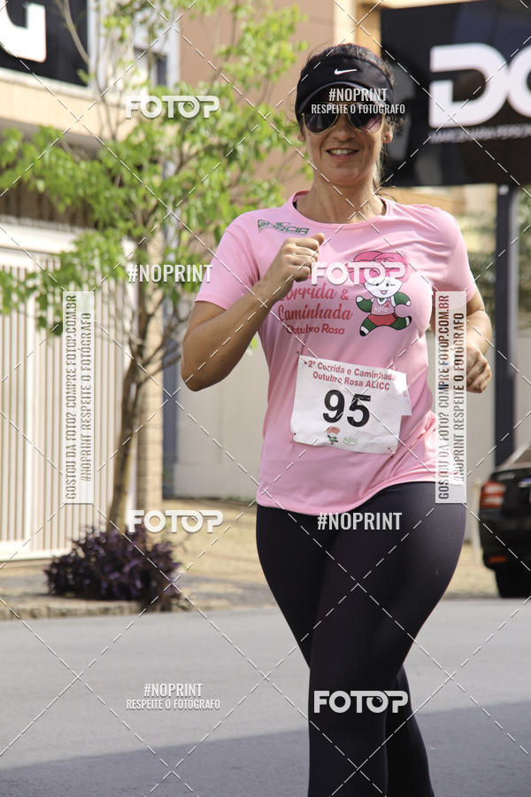 Buy your photos of the eventOutubro Rosa ALICC - 2 Corrida e Caminhada 2019 on Fotop