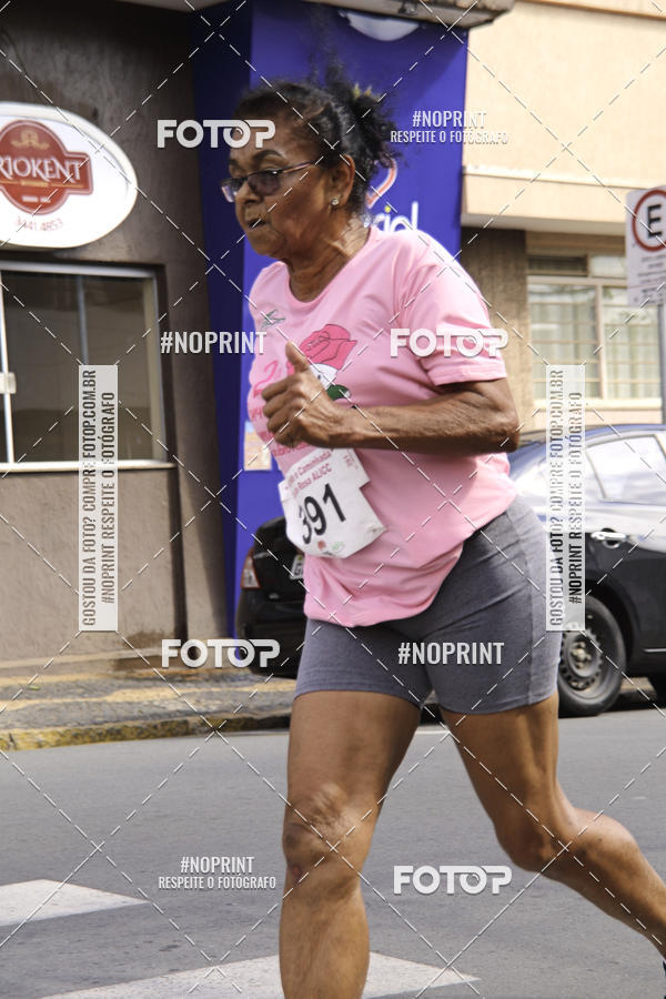 Buy your photos of the eventOutubro Rosa ALICC - 2 Corrida e Caminhada 2019 on Fotop
