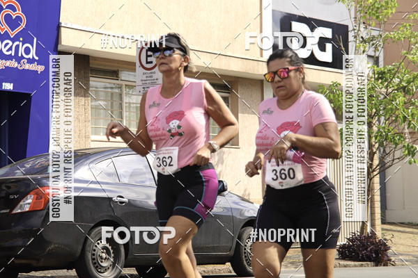 Buy your photos of the eventOutubro Rosa ALICC - 2 Corrida e Caminhada 2019 on Fotop