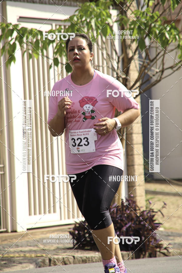 Buy your photos of the eventOutubro Rosa ALICC - 2 Corrida e Caminhada 2019 on Fotop