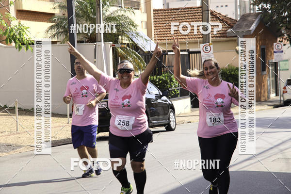 Buy your photos of the eventOutubro Rosa ALICC - 2 Corrida e Caminhada 2019 on Fotop