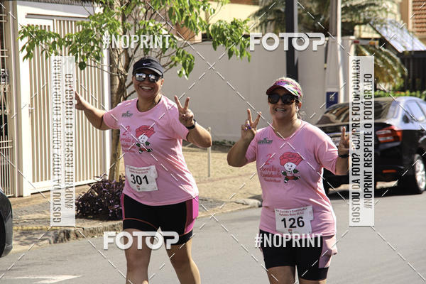 Buy your photos of the eventOutubro Rosa ALICC - 2 Corrida e Caminhada 2019 on Fotop