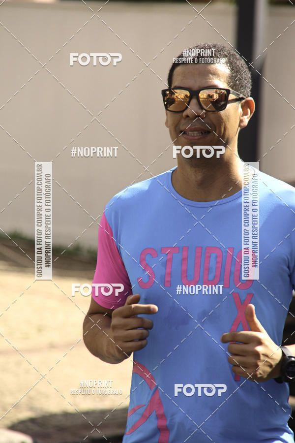 Buy your photos of the eventOutubro Rosa ALICC - 2 Corrida e Caminhada 2019 on Fotop