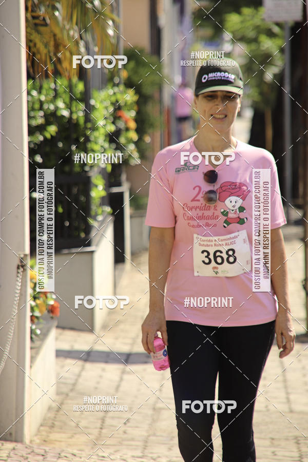 Buy your photos of the eventOutubro Rosa ALICC - 2 Corrida e Caminhada 2019 on Fotop