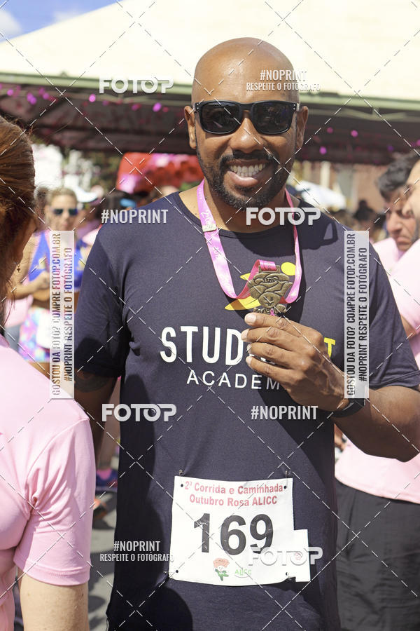 Buy your photos of the eventOutubro Rosa ALICC - 2 Corrida e Caminhada 2019 on Fotop