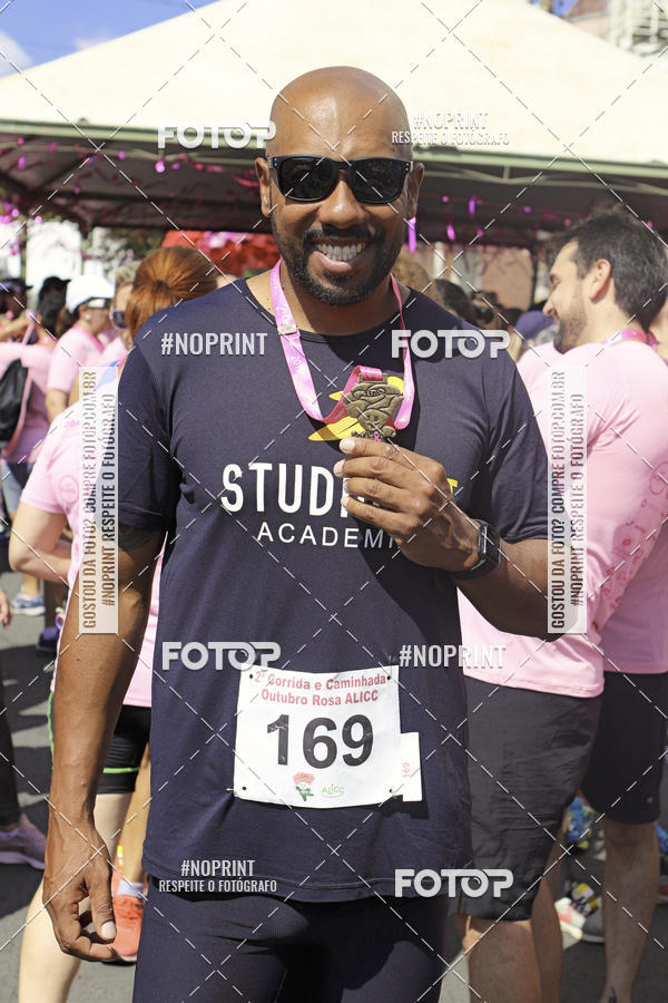 Buy your photos of the eventOutubro Rosa ALICC - 2 Corrida e Caminhada 2019 on Fotop