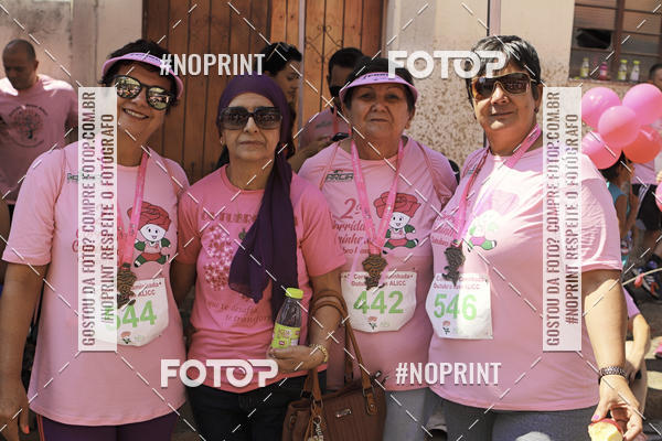 Buy your photos of the eventOutubro Rosa ALICC - 2 Corrida e Caminhada 2019 on Fotop