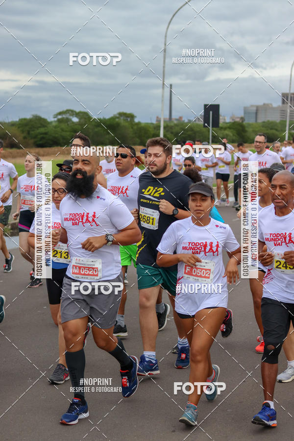 Buy your photos of the eventCIRCUITO DE CORRIDA TODO MUNDO VAI 2019 - ETAPA PORTO ALEGRE on Fotop