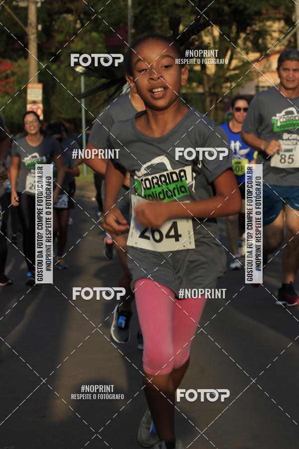 Acquista le foto dell'evento2 CORRIDA SOLIDARIA in Fotop