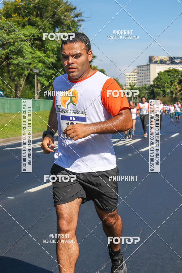 Compre suas fotos do evento31 Corrida e Caminhada dos Engenheiros e Arquitetos no Fotop