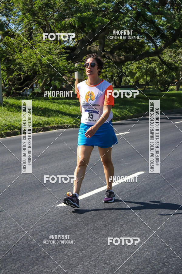 Buy your photos of the event31 Corrida e Caminhada dos Engenheiros e Arquitetos on Fotop