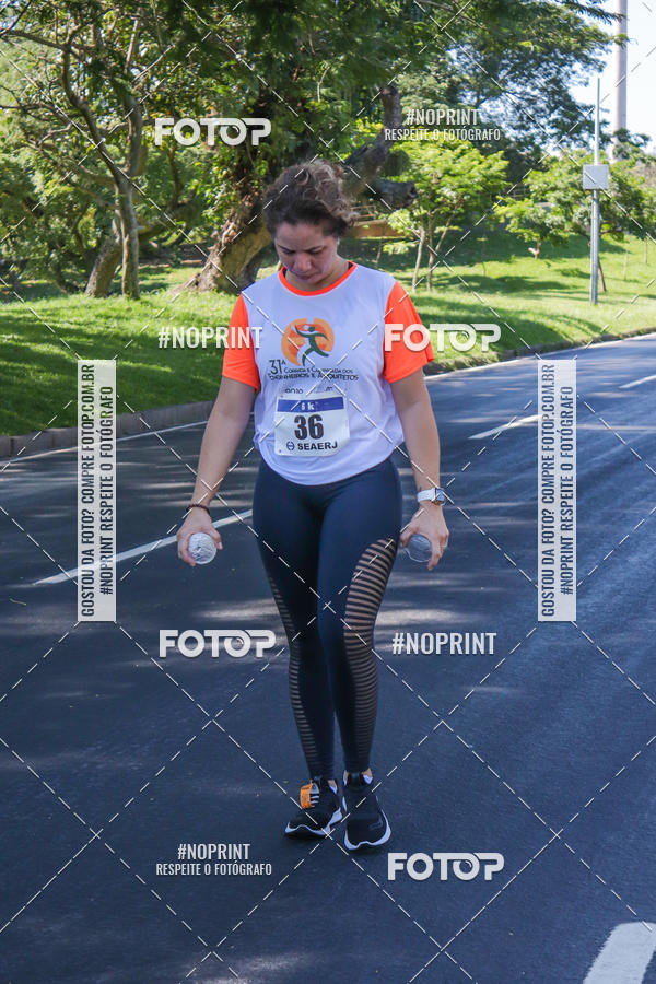 Buy your photos of the event31 Corrida e Caminhada dos Engenheiros e Arquitetos on Fotop