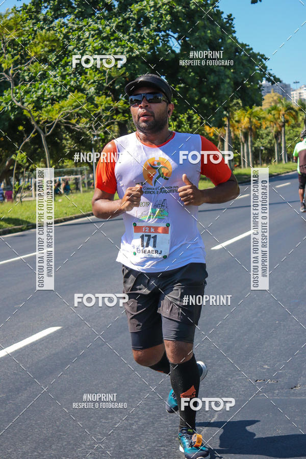 Compre suas fotos do evento31 Corrida e Caminhada dos Engenheiros e Arquitetos no Fotop