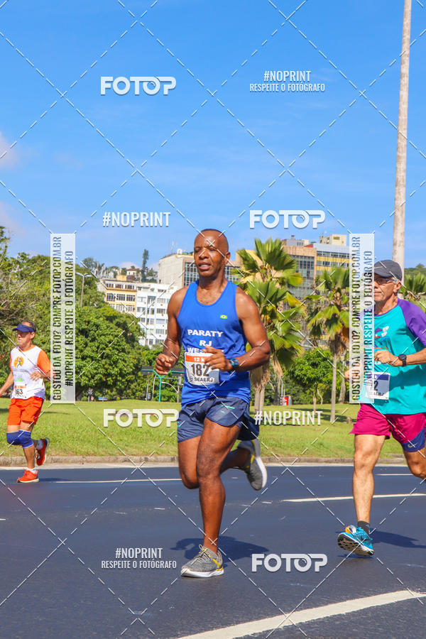 Buy your photos of the event31 Corrida e Caminhada dos Engenheiros e Arquitetos on Fotop
