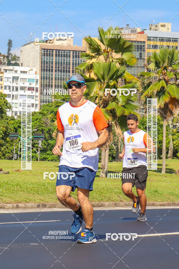 Buy your photos of the event31 Corrida e Caminhada dos Engenheiros e Arquitetos on Fotop